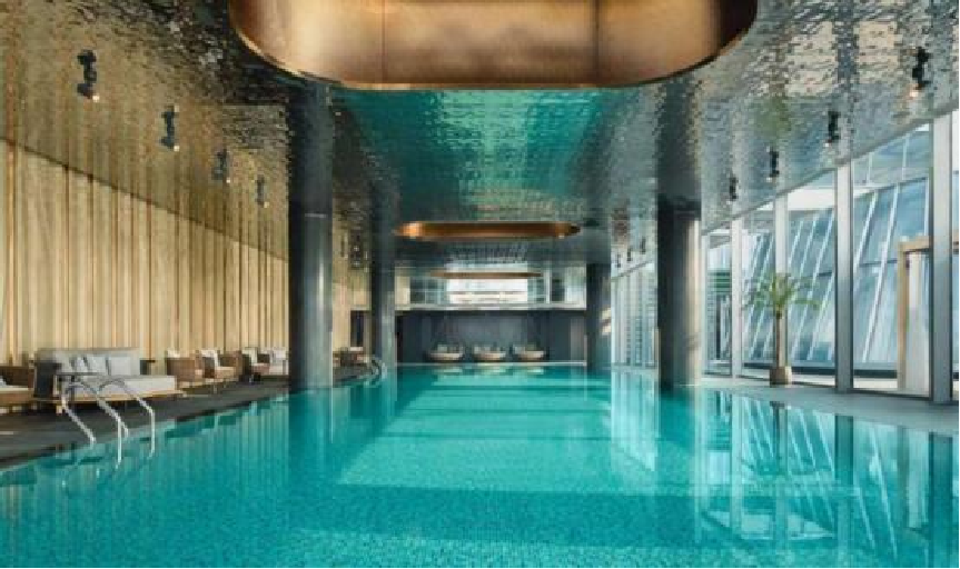 五星级酒店户外家具选配指南：兼顾品质、设计与长效运营的关键要素