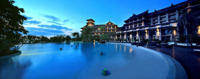 如何选择适合五星级酒店工程的户外家具工厂？嘉鹏以实力作答